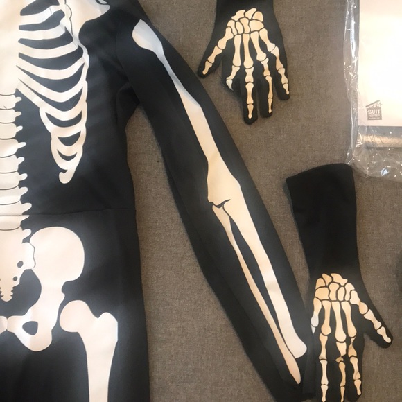 Costumes Glow In The Dark Xray Skeleton Size 1214 Costume Poshmark